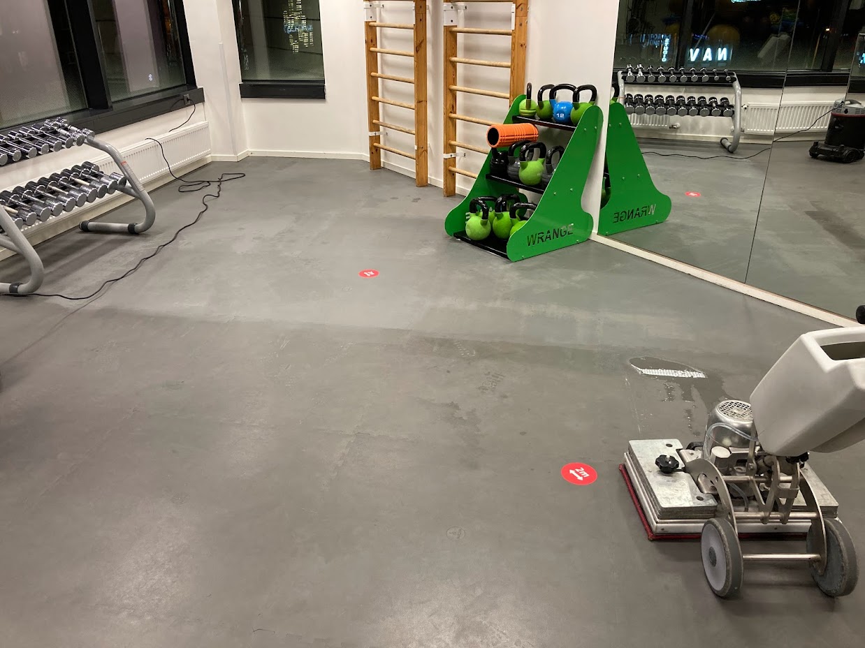 Spordiklubipõranda eripuhastus